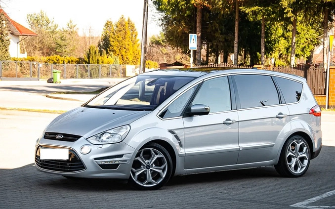 Ford S-Max cena 41900 przebieg: 176000, rok produkcji 2012 z Morąg małe 742